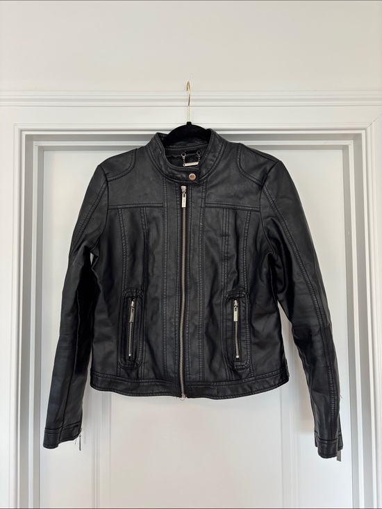 joujou Jackets & Blazers - Black Faux Leather Moto Jacket - Classic Biker Style